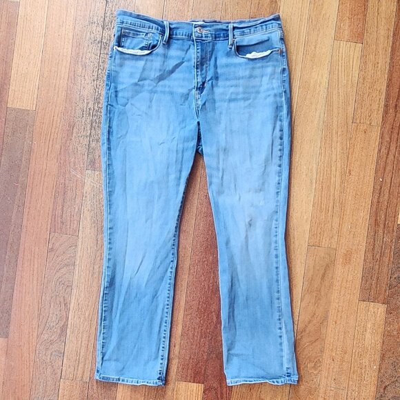 Denizen from Levi's Light Wash High-Rise Straight Jeans Size W32 L28 14 Short - Picture 3 of 15